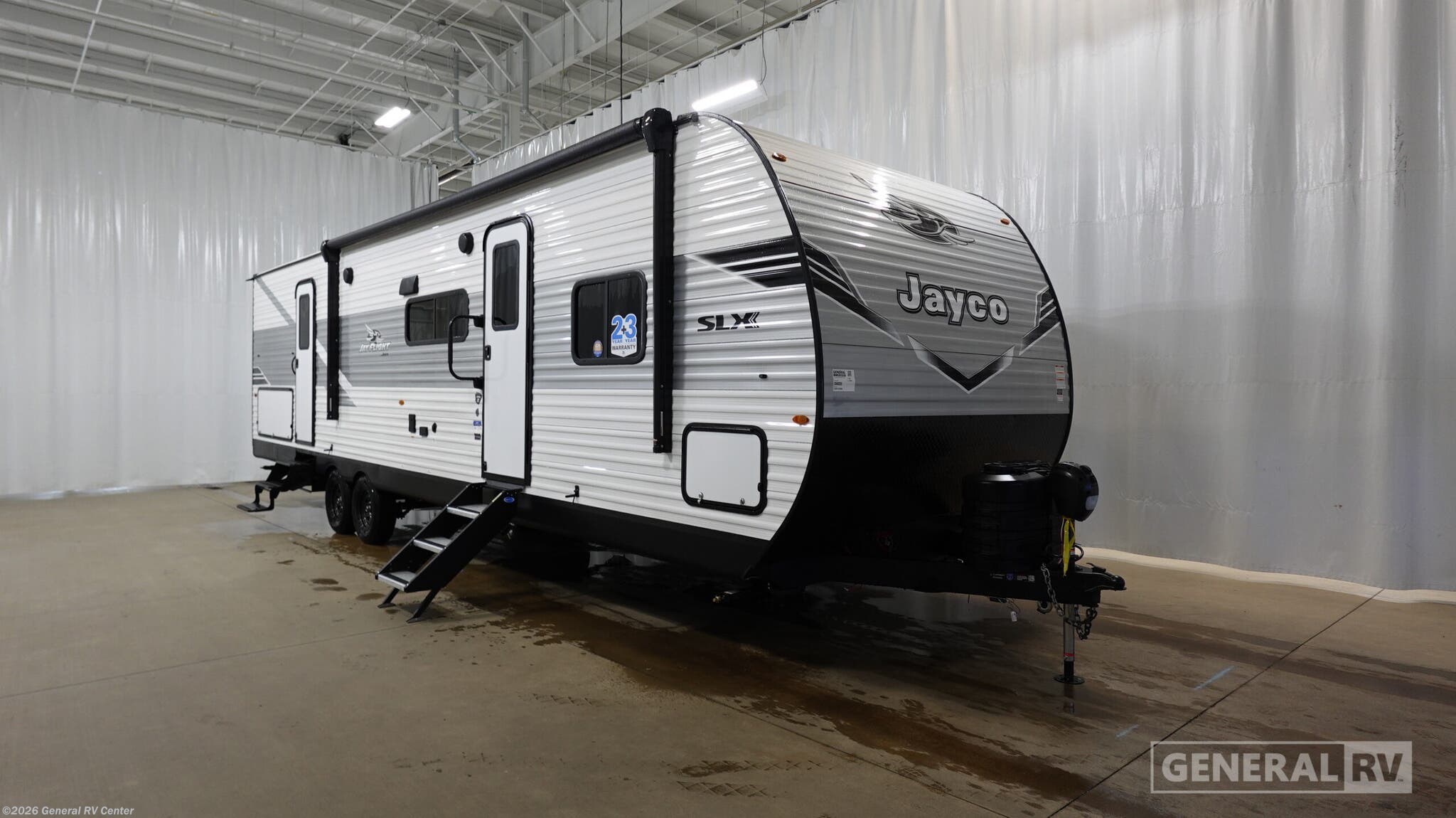New 2026 Jayco Jay Flight SLX 321BDS available in Wixom, Michigan