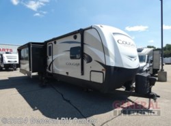 Used 2018 Keystone Cougar Half-Ton Series 32RLI available in Birch Run, Michigan