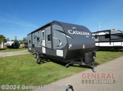 Used 2017 Coachmen Catalina SBX 261BHS available in Birch Run, Michigan