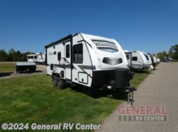 Used 2021 Winnebago Micro Minnie 2100BH available in Birch Run, Michigan