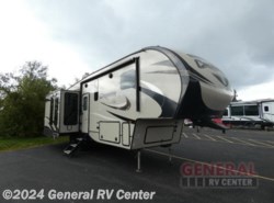 Used 2018 Prime Time Crusader 319RKT available in Birch Run, Michigan