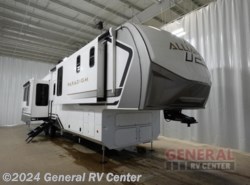 New 2025 Alliance RV Paradigm 370FB available in Birch Run, Michigan