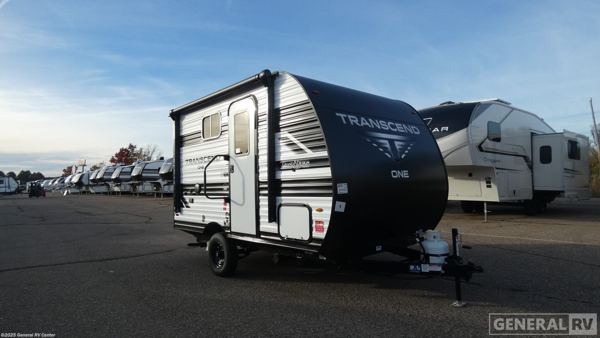 New 2026 Grand Design  TRANSCEND-ONE 131DL available in Birch Run, Michigan