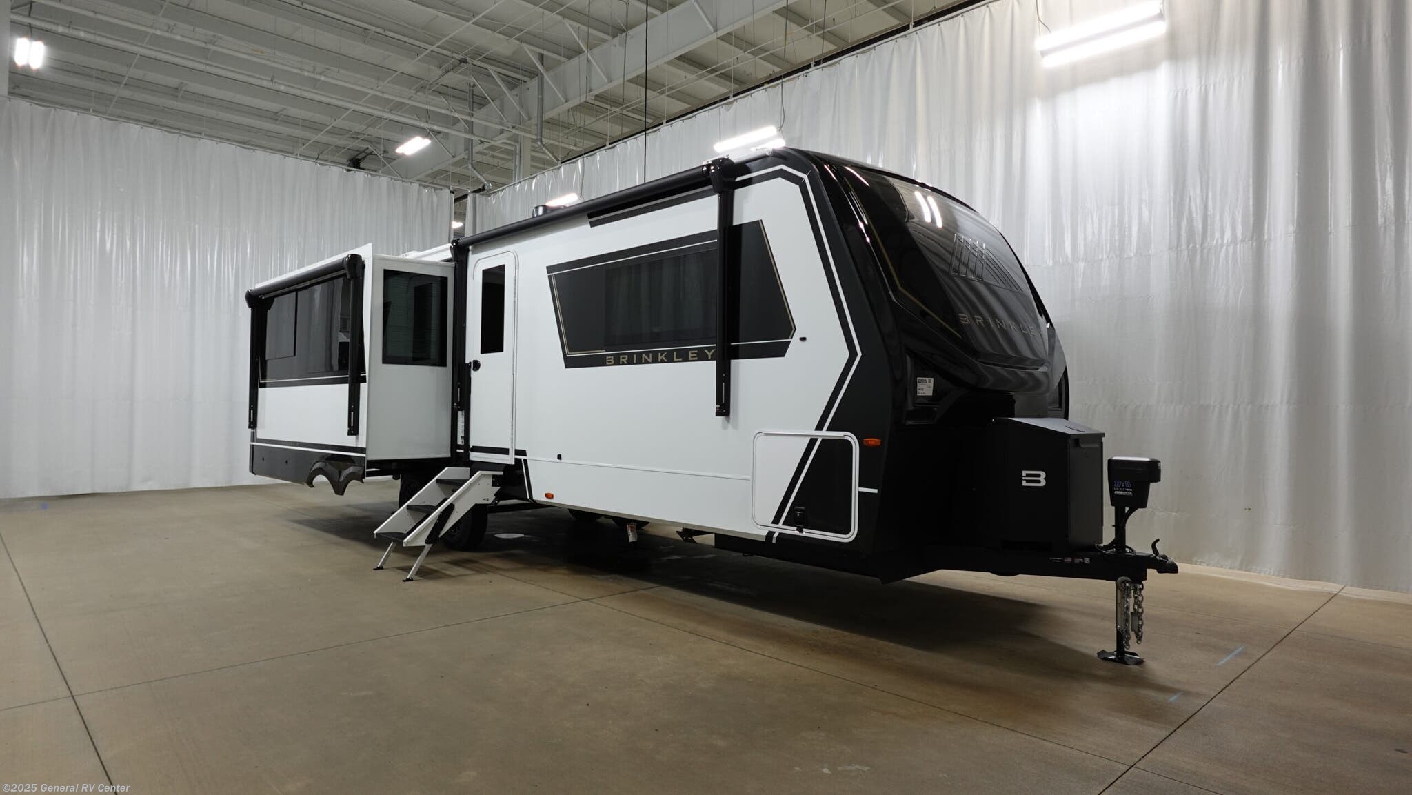 New 2026 Brinkley RV Model Z 297 AIR available in Birch Run, Michigan