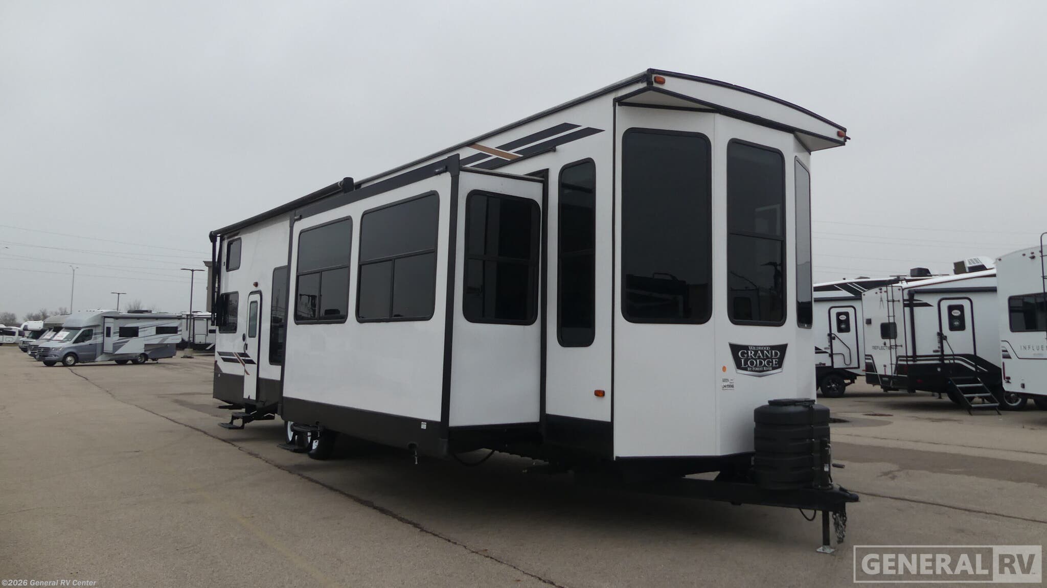 Used 2022 Forest River Wildwood 42FLDL available in Birch Run, Michigan