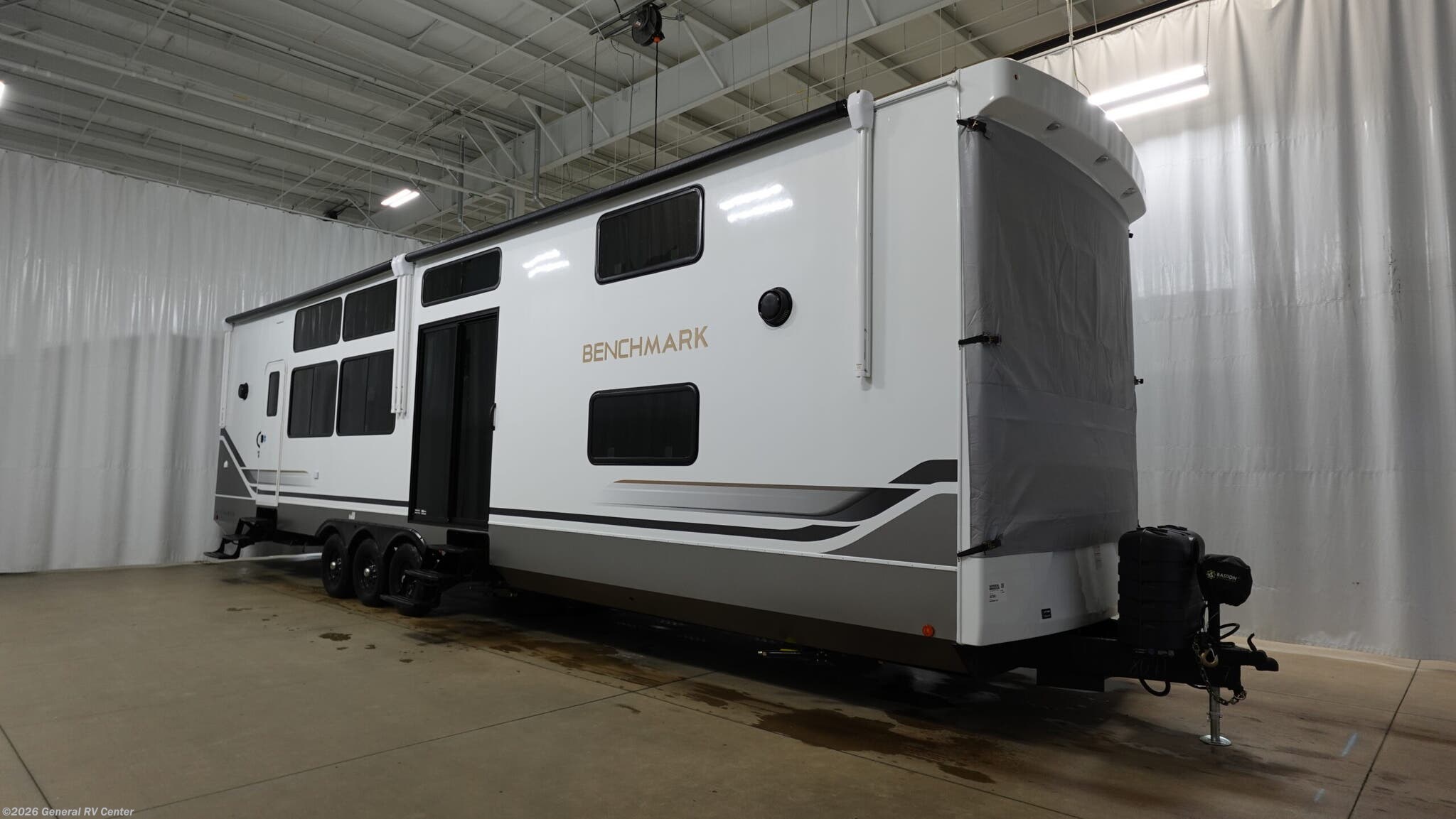 New 2026 Alliance RV Benchmark 44LFT available in Birch Run, Michigan