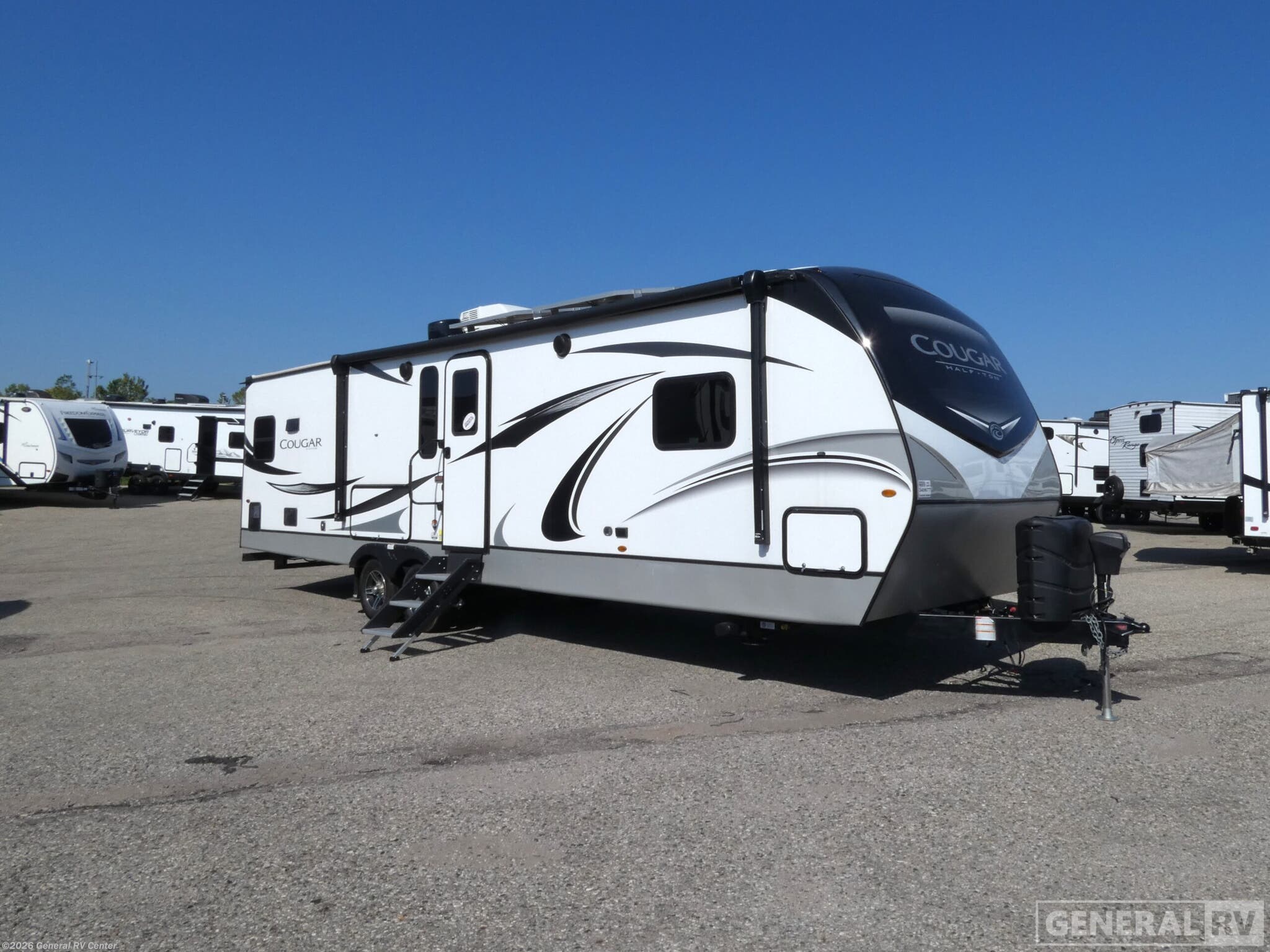 Used 2022 Keystone Cougar 30RKD available in Birch Run, Michigan