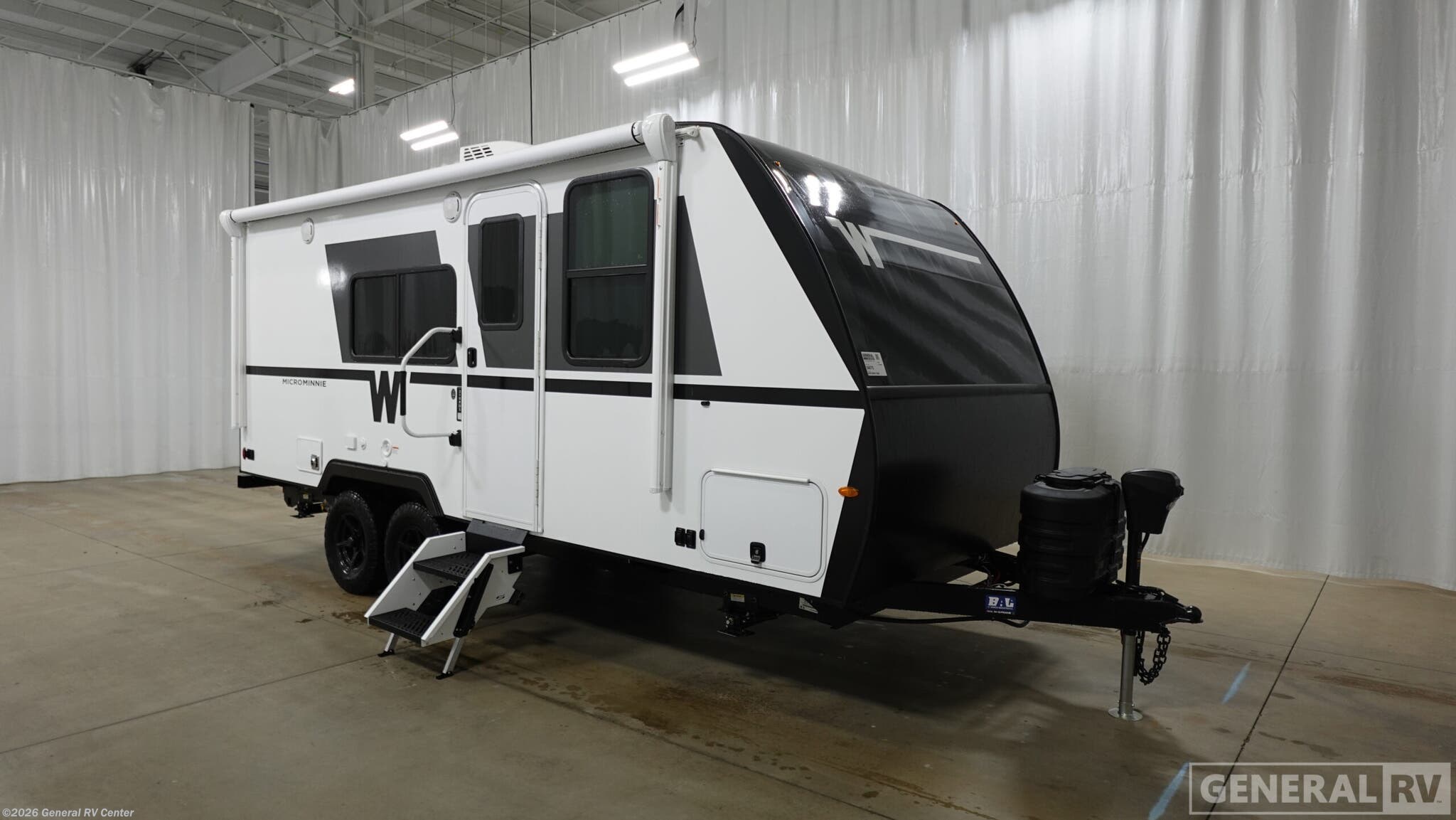 New 2026 Winnebago Micro Minnie 2108DS available in Birch Run, Michigan