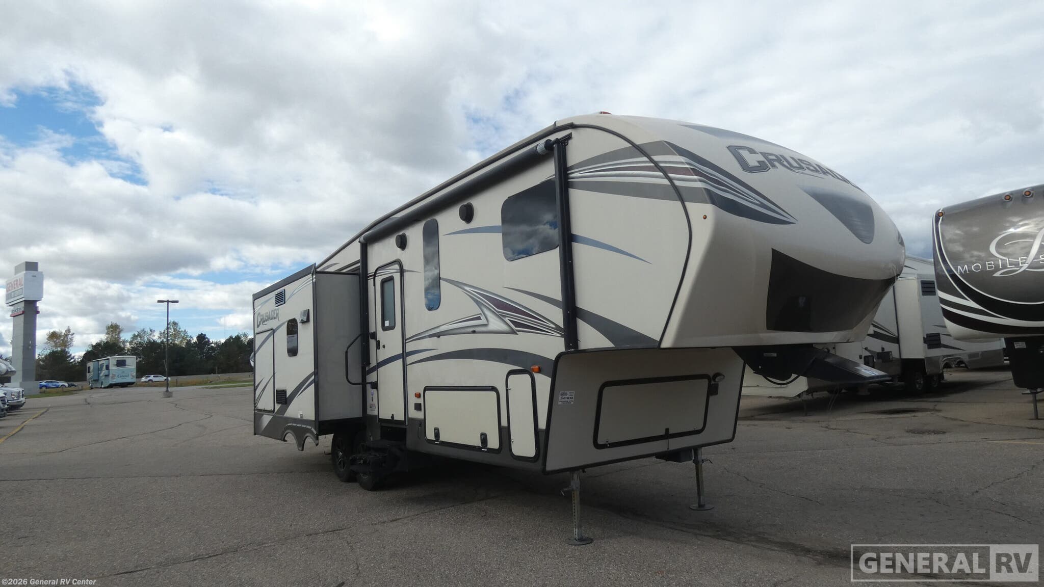 Used 2016 Prime Time Crusader 297RSK available in Birch Run, Michigan