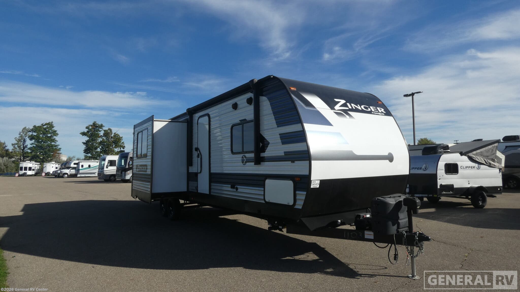 Used 2022 CrossRoads Zinger 341RK available in Birch Run, Michigan