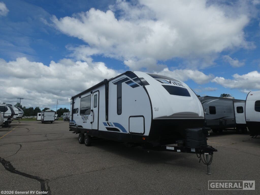 Used 2021 Forest River Vibe 26RK-1SL available in Birch Run, Michigan