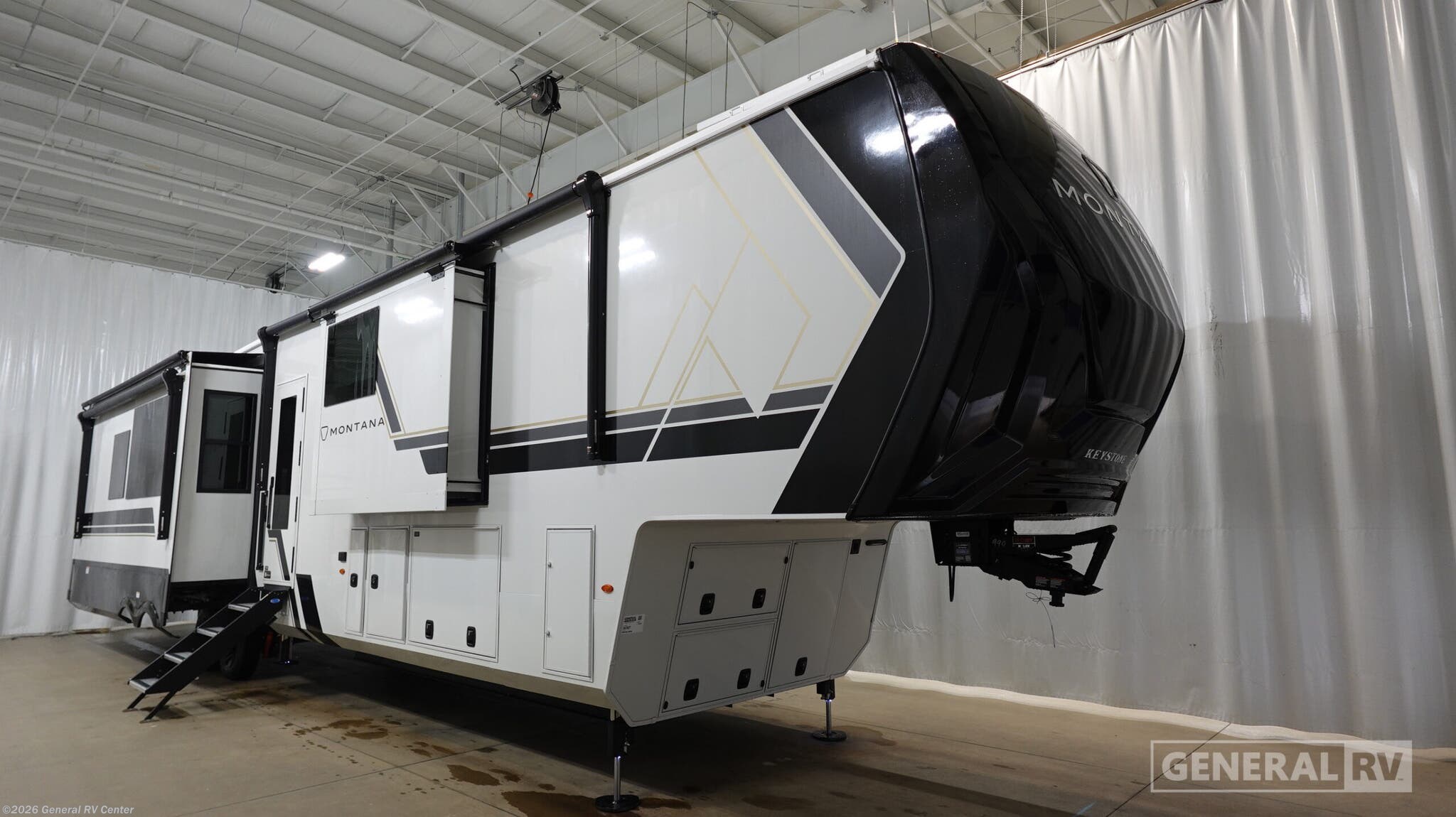 New 2026 Keystone Montana 3900RK available in Birch Run, Michigan
