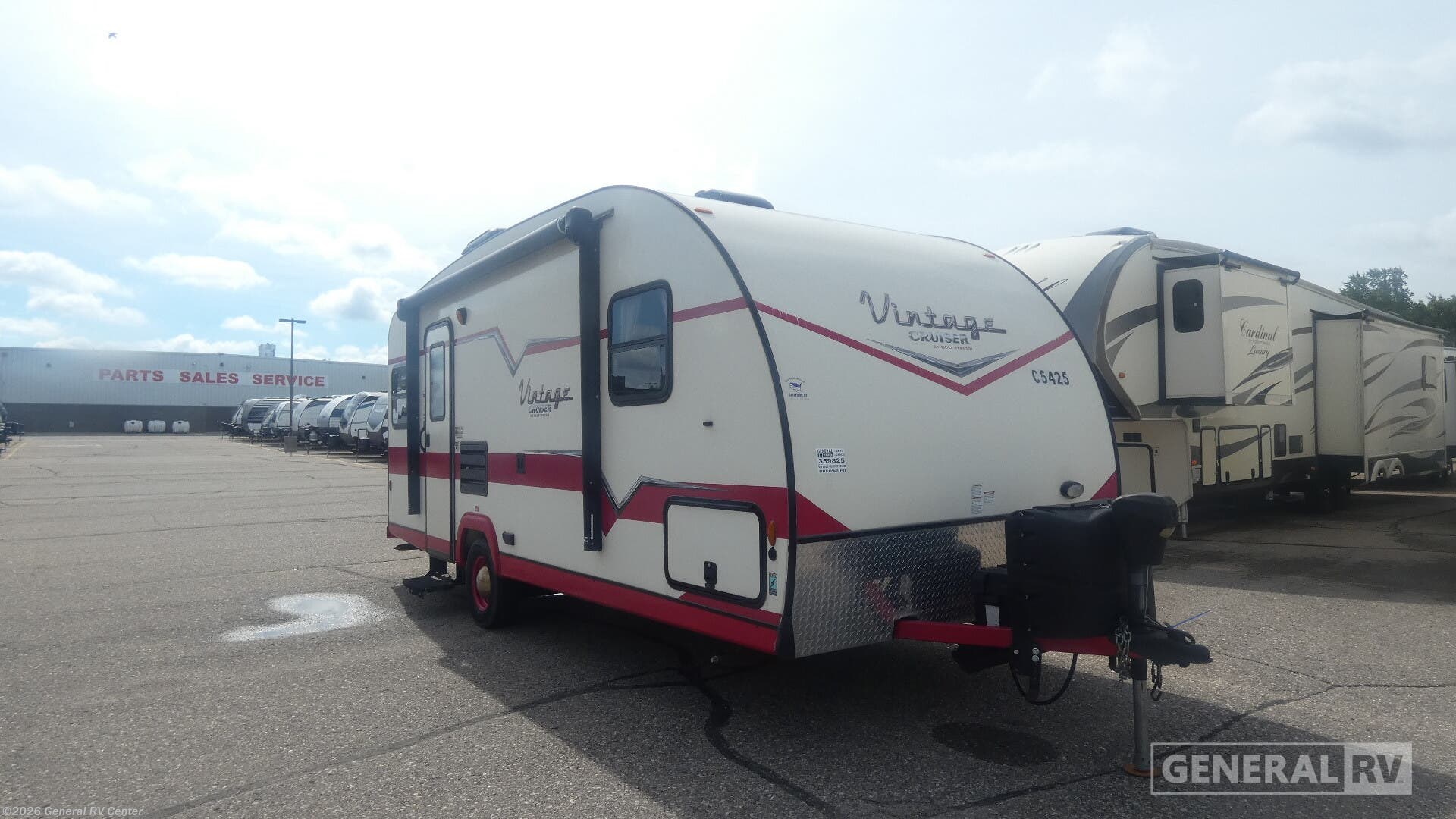 Used 2017 Gulf Stream Vintage Cruiser 19ERD available in Birch Run, Michigan