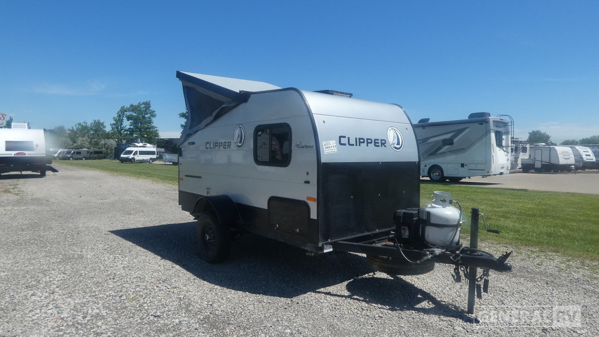 Used 2022 Coachmen Clipper 9.0 TD Express available in Birch Run, Michigan