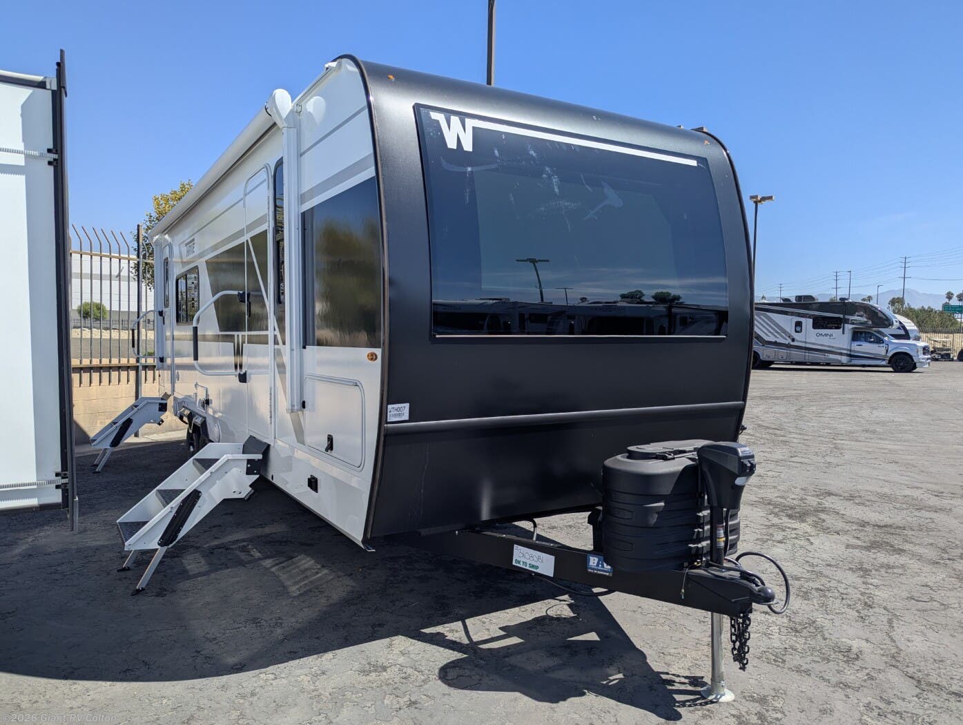 New 2026 Winnebago Thrive 24RKS available in Colton, California
