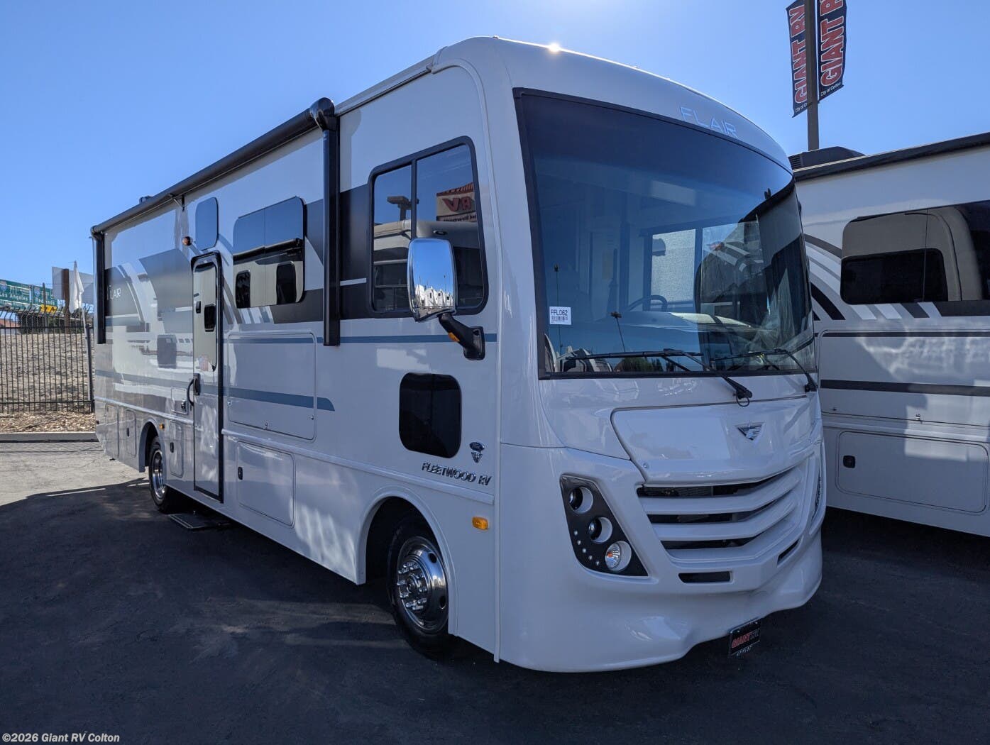 New 2026 Fleetwood Flair 28A available in Colton, California