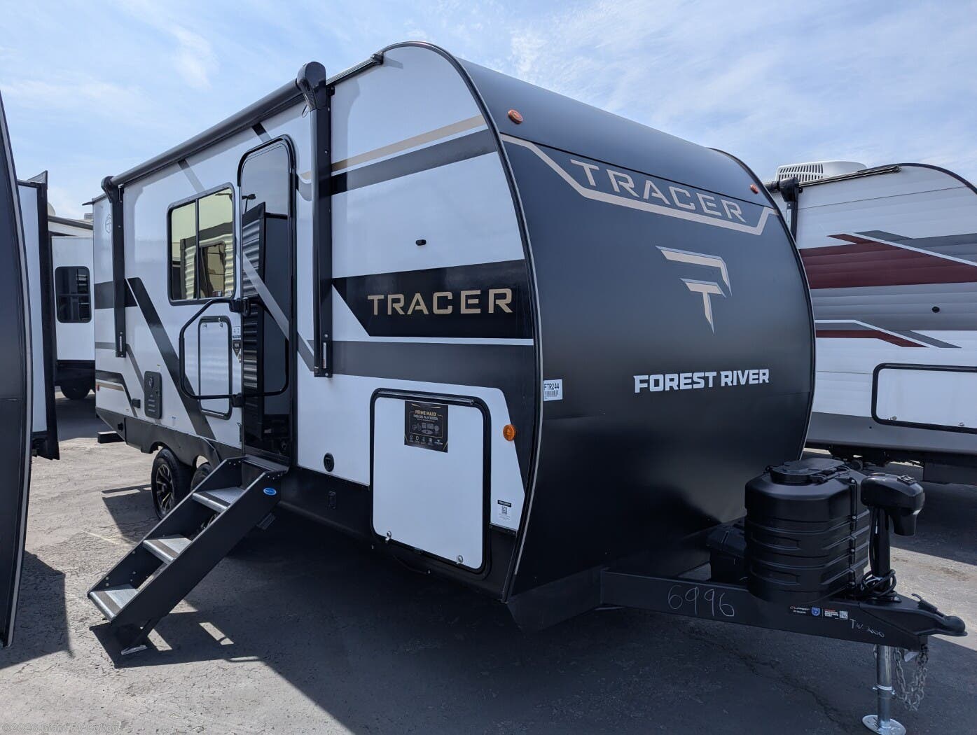 New 2026 Prime Time Tracer 195RB available in Colton, California