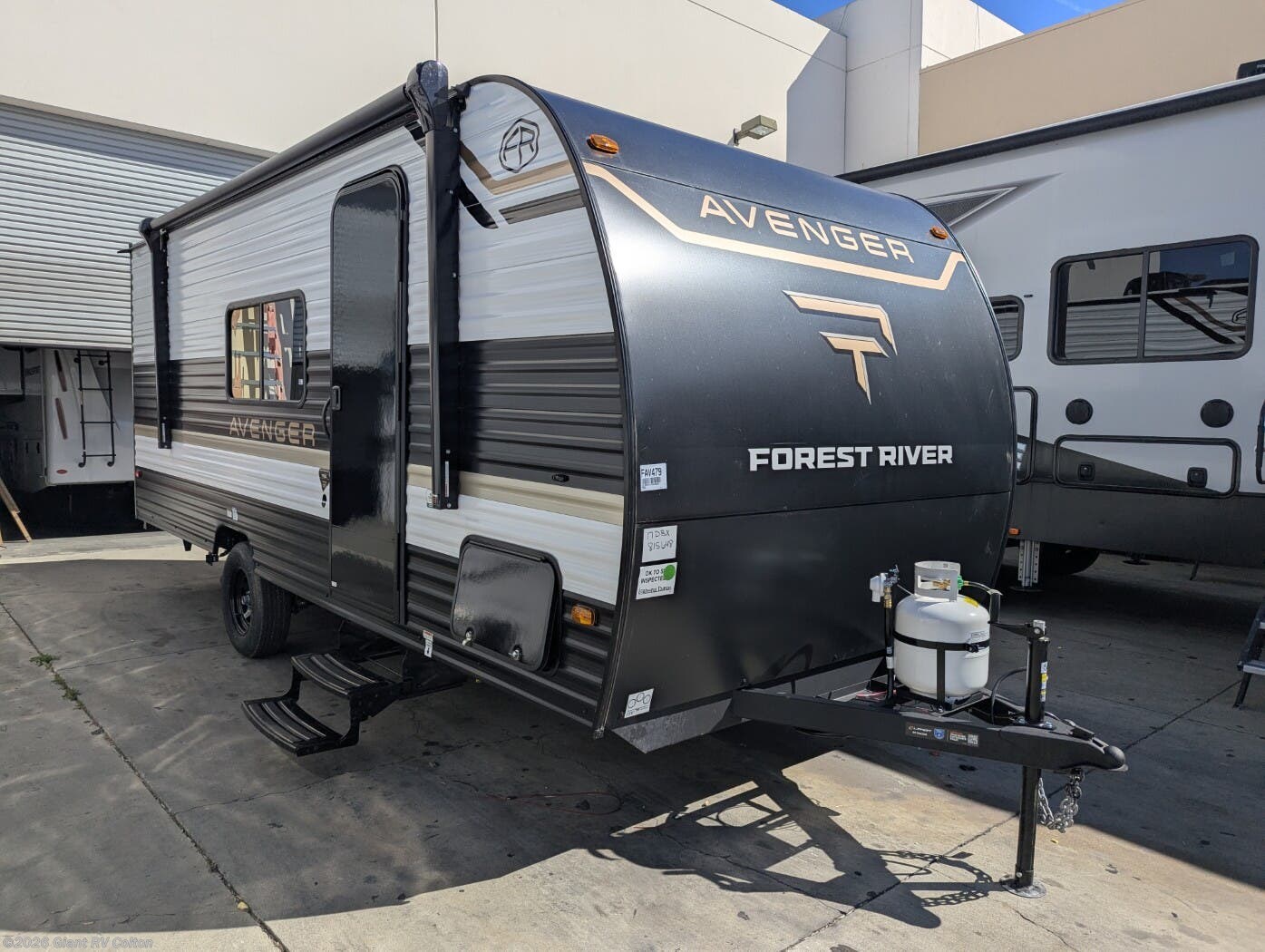 New 2026 Prime Time Avenger 17DBX available in Colton, California