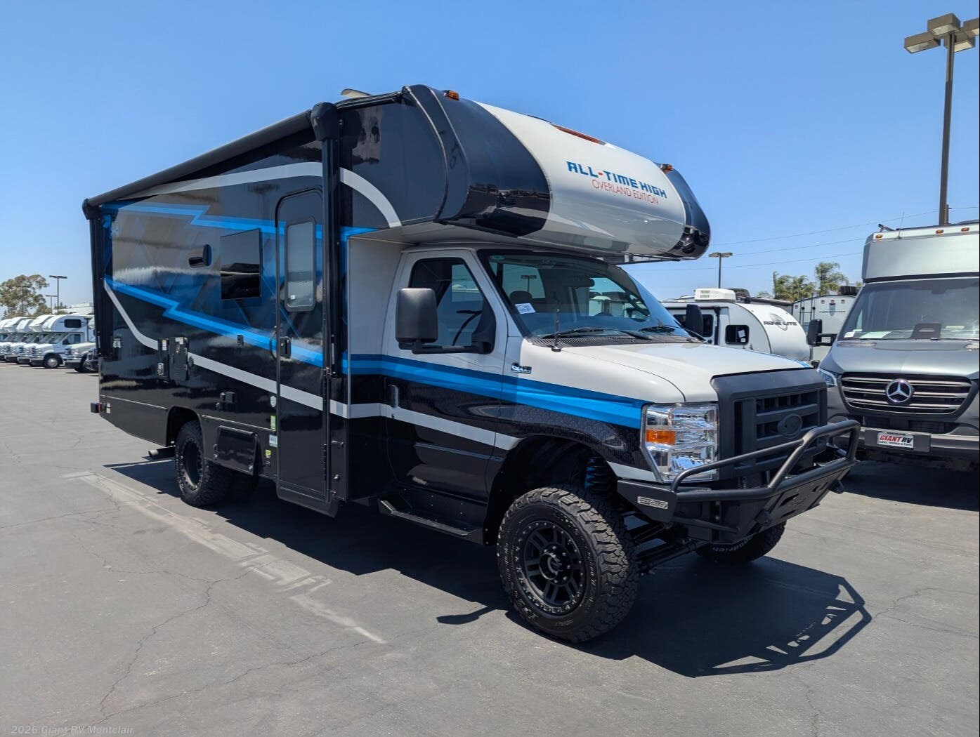 New 2026 Coachmen Cross Trail 22XG available in Montclair, California