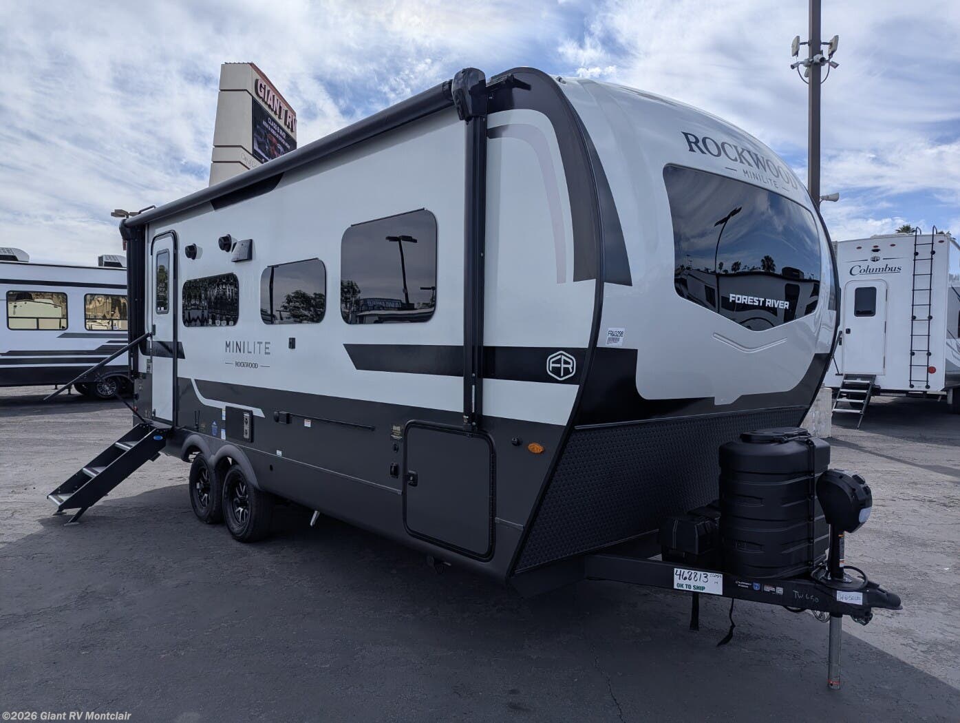 New 2026 Forest River Rockwood Mini Lite 2205S available in Montclair, California