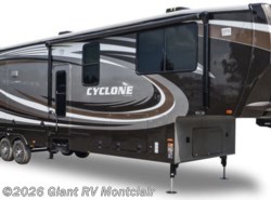 Used 2016 Heartland Cyclone CY 3800 available in Montclair, California