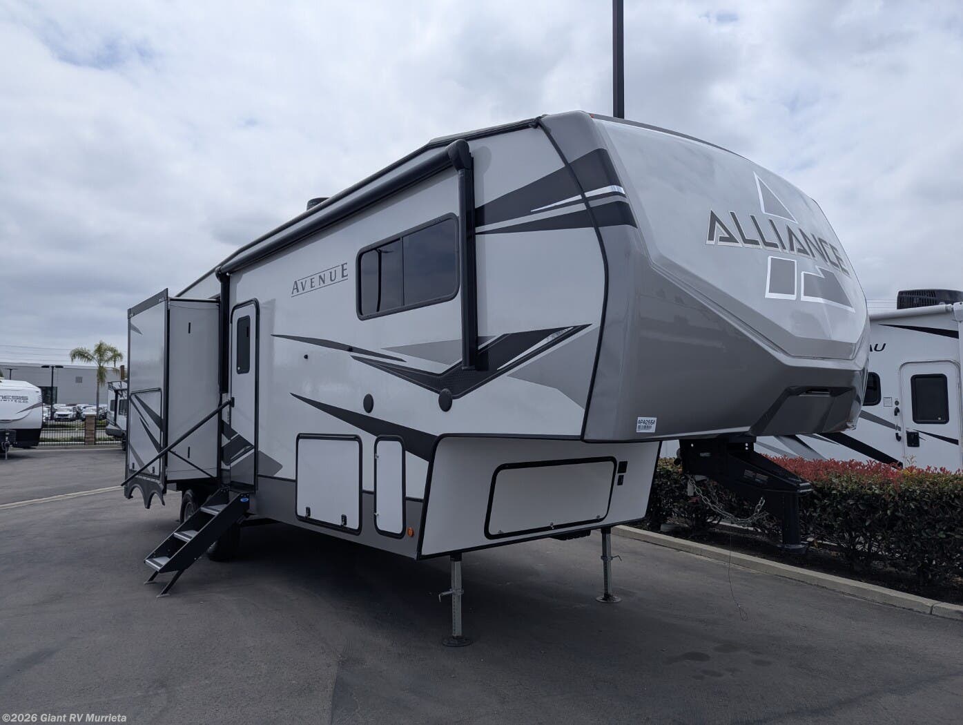 Used 2023 Alliance RV Avenue 33RKS available in Murrieta, California
