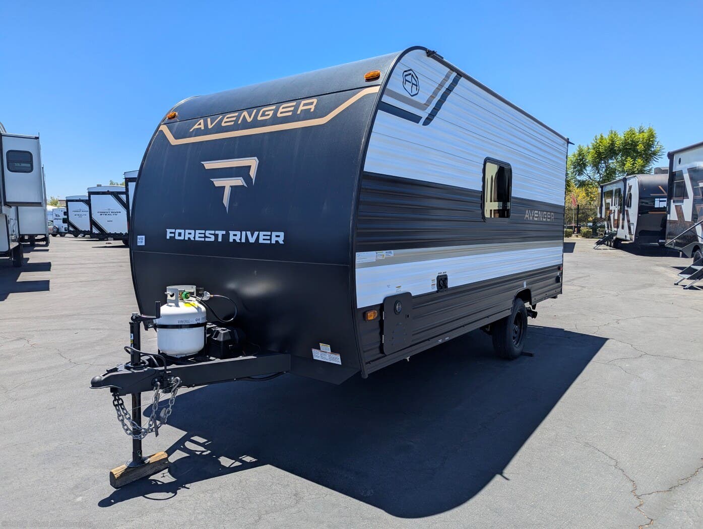 New 2027 Prime Time Avenger LT 16BHX available in Murrieta, California