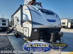 New 2024 Forest River Cherokee Alpha Wolf 22SW-L available in Omaha, Nebraska