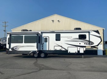 New 2022 Coachmen Brookstone 398MBL available in Milford, Delaware