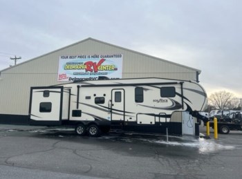 Used 2018 Starcraft Solstice Super Lite 29BHS available in Milford, Delaware