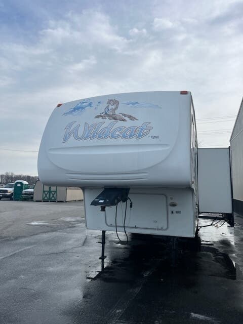 2006 Forest River Wildcat eXtraLite 30RL
