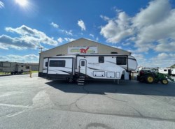 Used 2023 Grand Design Reflection 324MBS available in Milford North, Delaware
