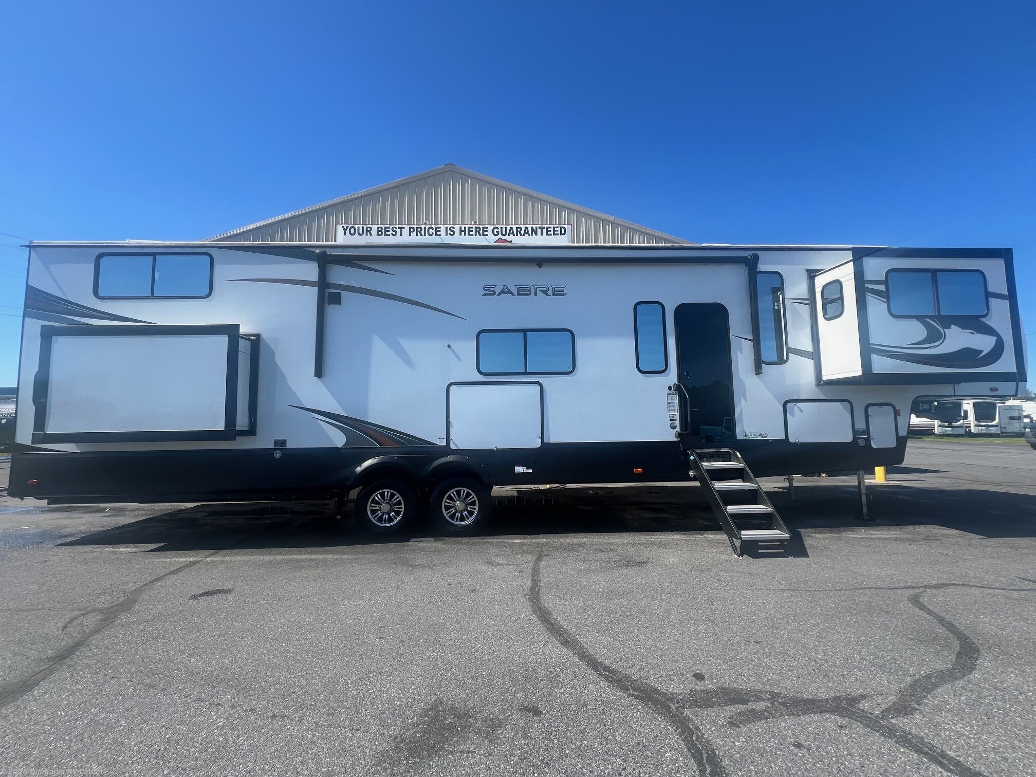 Used 2024 Forest River Sabre 37FLL available in Milford North, Delaware