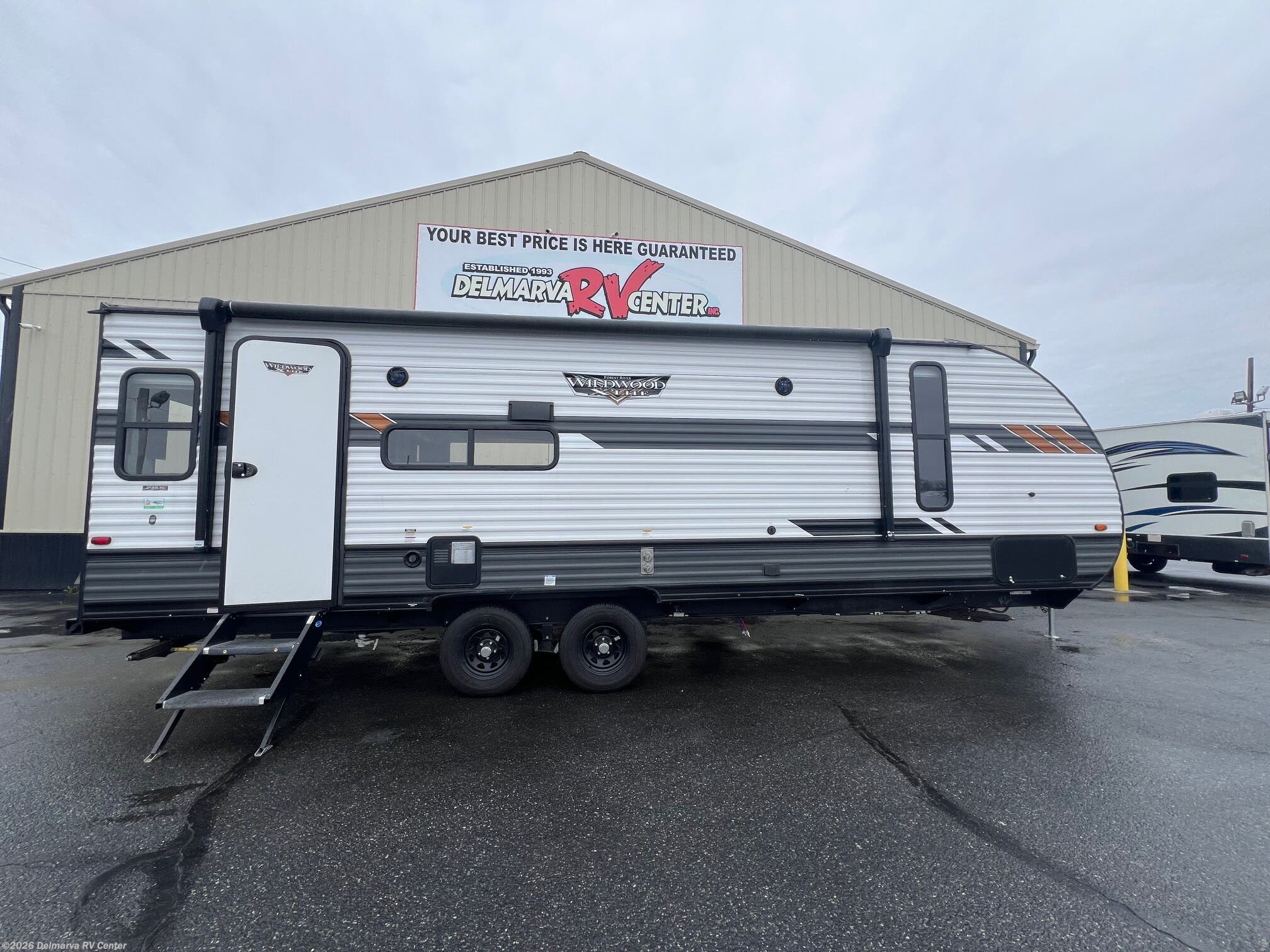 Used 2022 Forest River Wildwood X-Lite 24RLXL available in Milford, Delaware