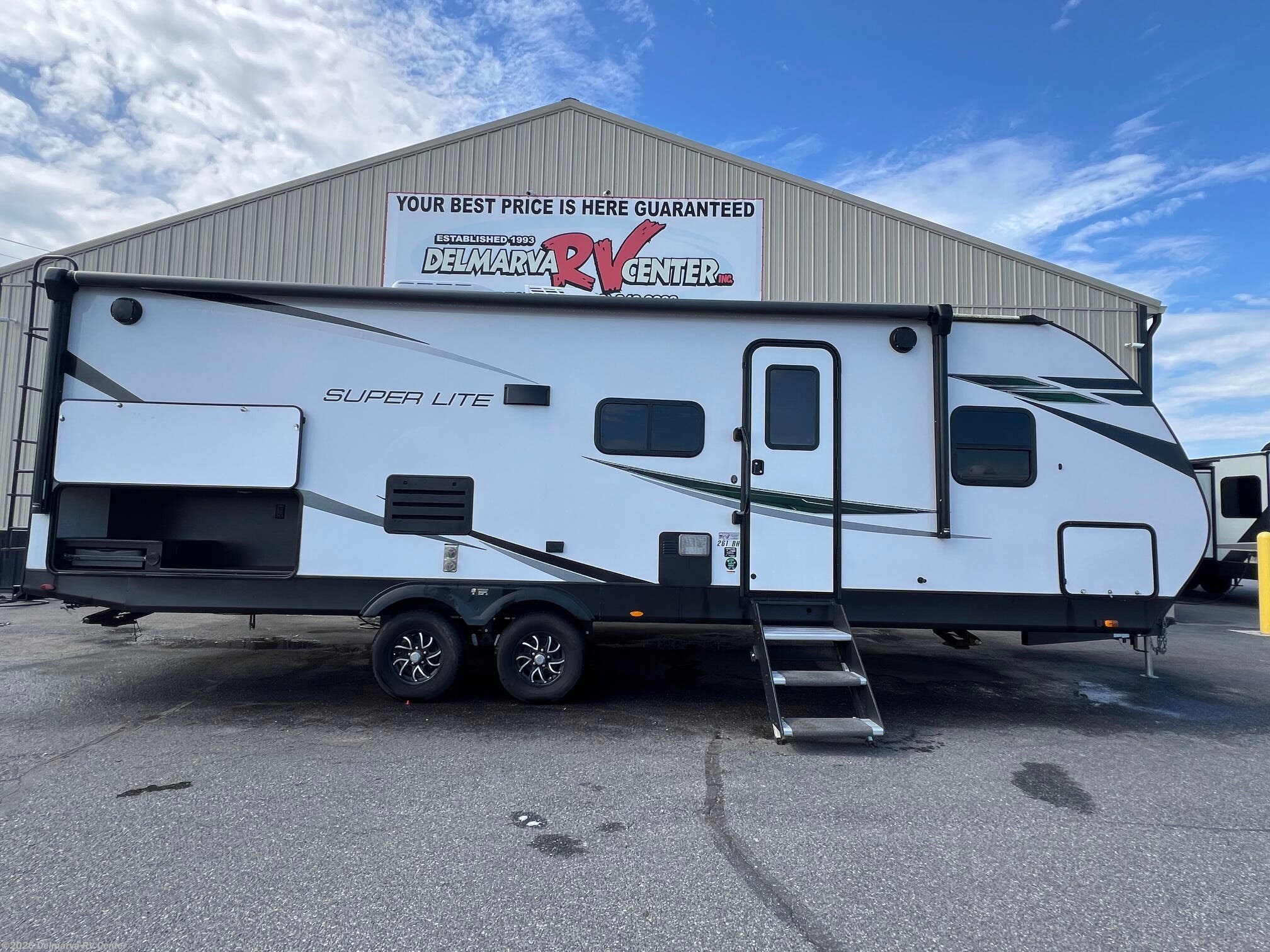 Used 2023 Starcraft Super Lite 261BH available in Milford, Delaware
