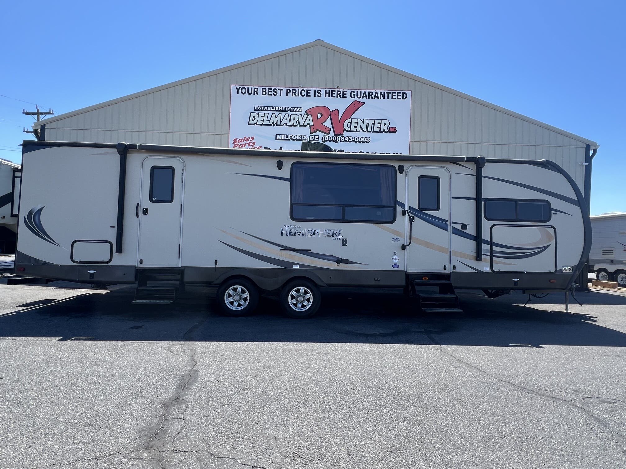 Used 2015 Forest River Salem Hemisphere Lite 302FK available in Milford, Delaware