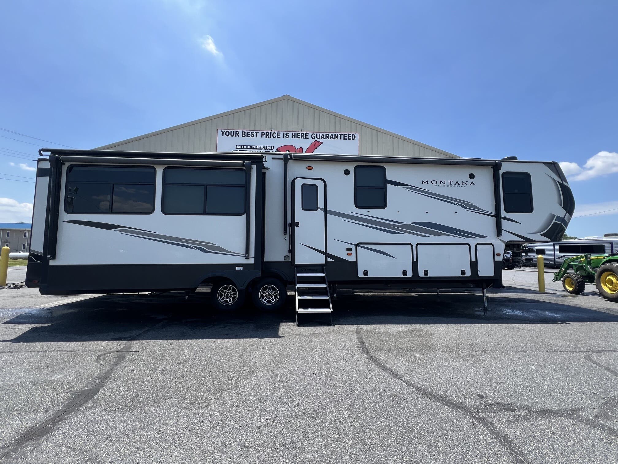 Used 2021 Keystone Montana High Country 385BR available in Milford, Delaware
