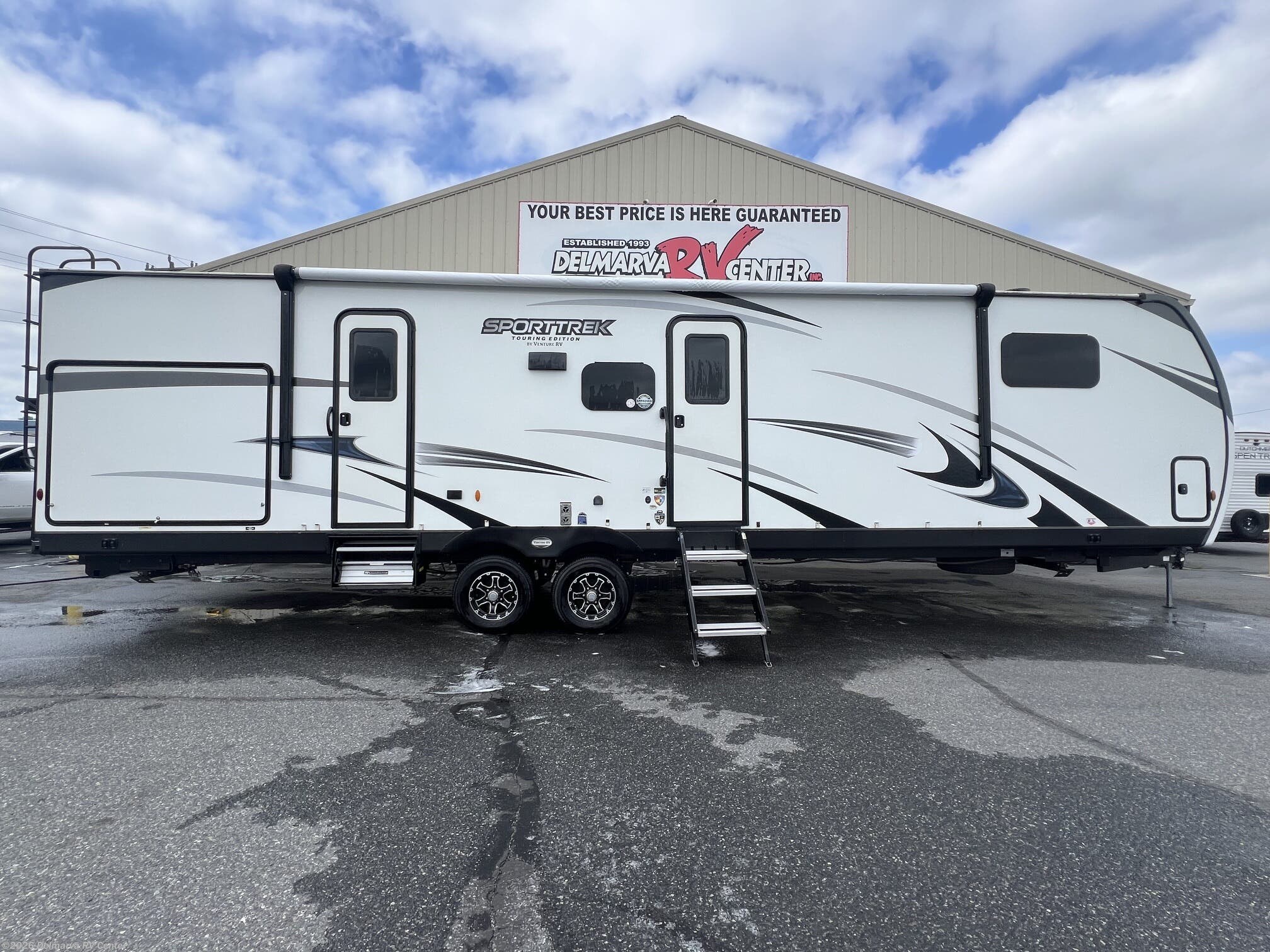 Used 2023 Venture RV SportTrek Touring Edition 343VBH available in Milford, Delaware