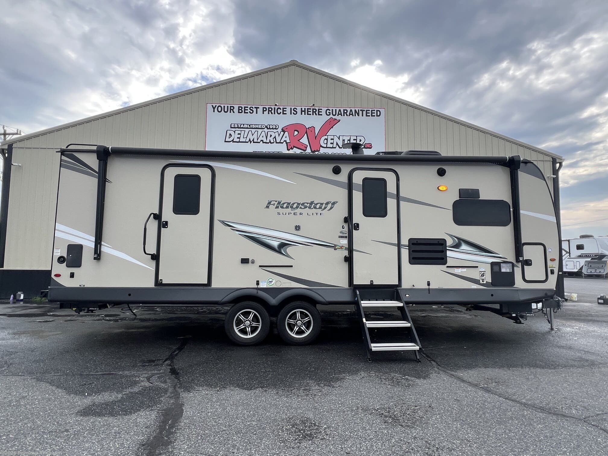 Used 2021 Forest River Flagstaff Super Lite 26FKBS available in Milford North, Delaware