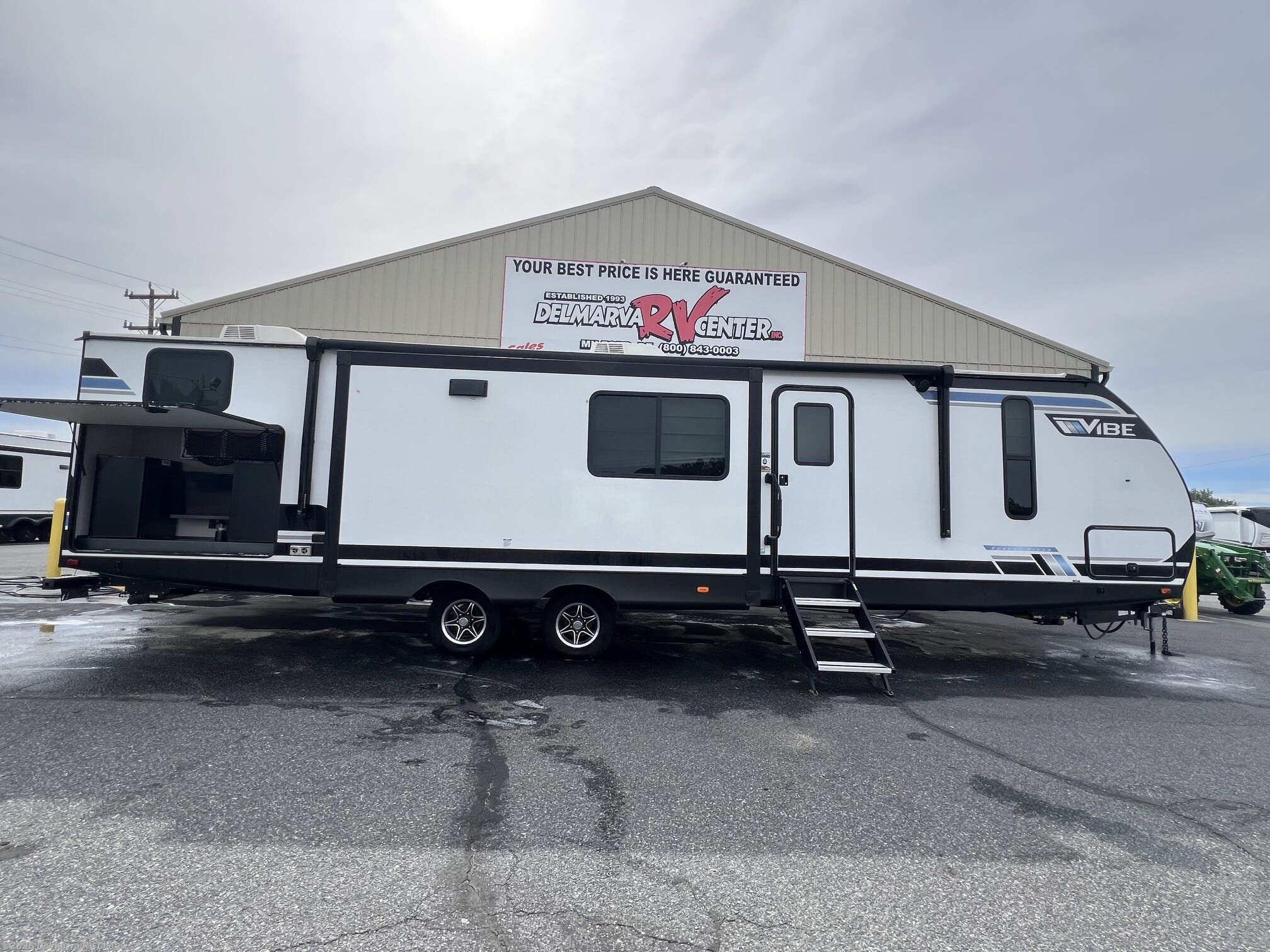 Used 2024 Forest River Vibe 34BH available in Milford, Delaware