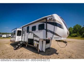 New 2022 Heartland Bighorn Traveler 32RS available in East Lansing, Michigan