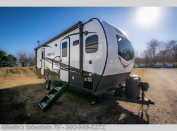 New 2024 Forest River Flagstaff Micro Lite 25FKBS available in Haslett, Michigan