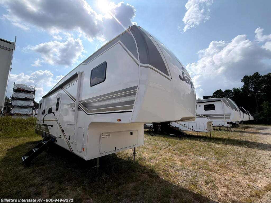 New 2027 Jayco Eagle SLE 28BHU available in Haslett, Michigan