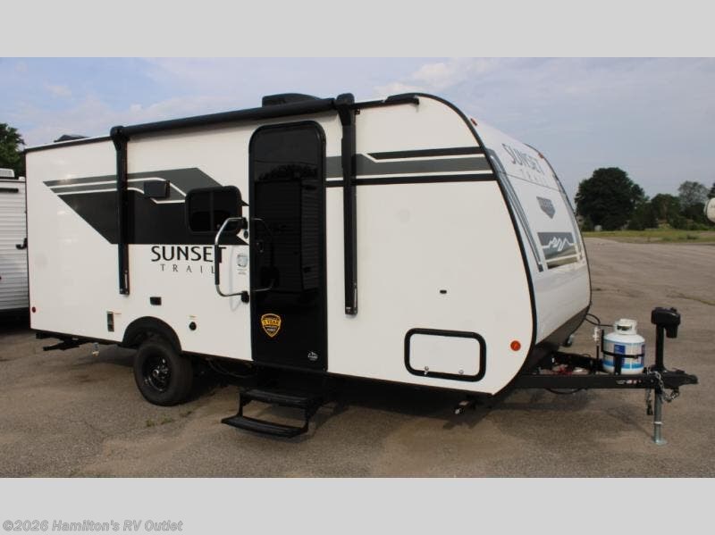 New 2026 CrossRoads Sunset Trail 17BHS available in Saginaw, Michigan