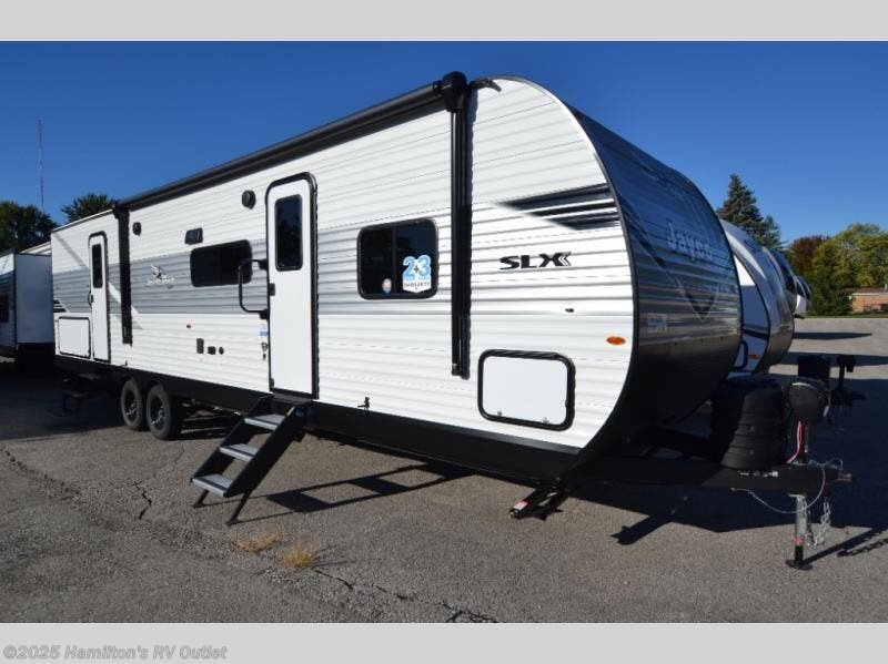 New 2026 Jayco Jay Flight SLX 321BDS available in Saginaw, Michigan