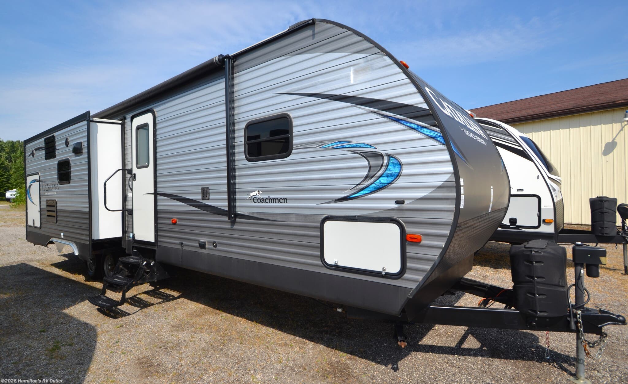 Used 2019 Coachmen Catalina Legacy Edition 293RLDS available in Saginaw, Michigan