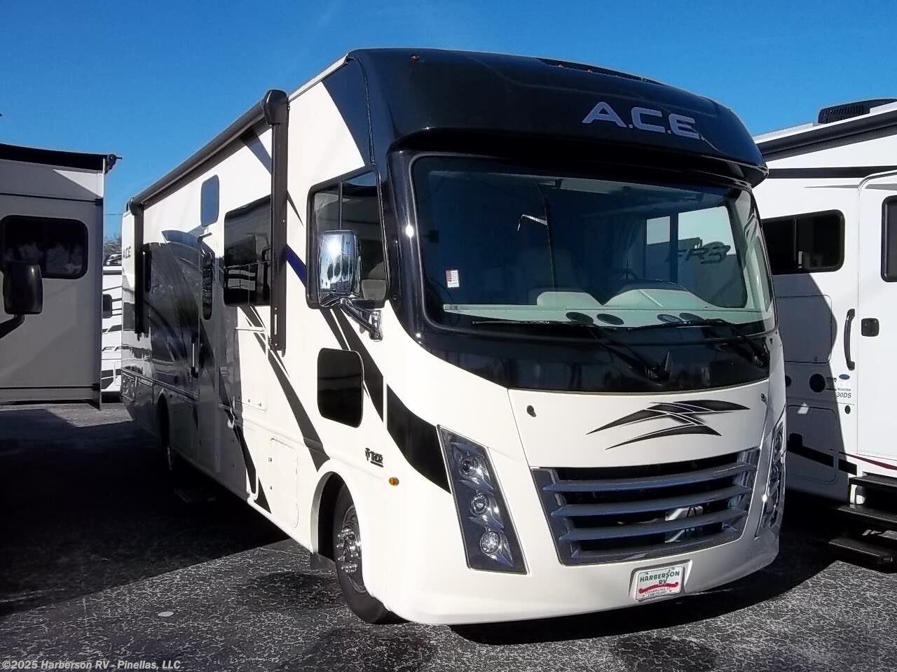 Used 2022 Thor Motor Coach A.C.E. 32.3 available in Clearwater, Florida