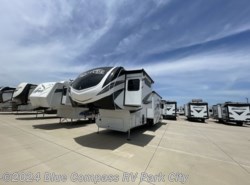 Used 2024 Grand Design Solitude 391dl available in Park City, Kansas