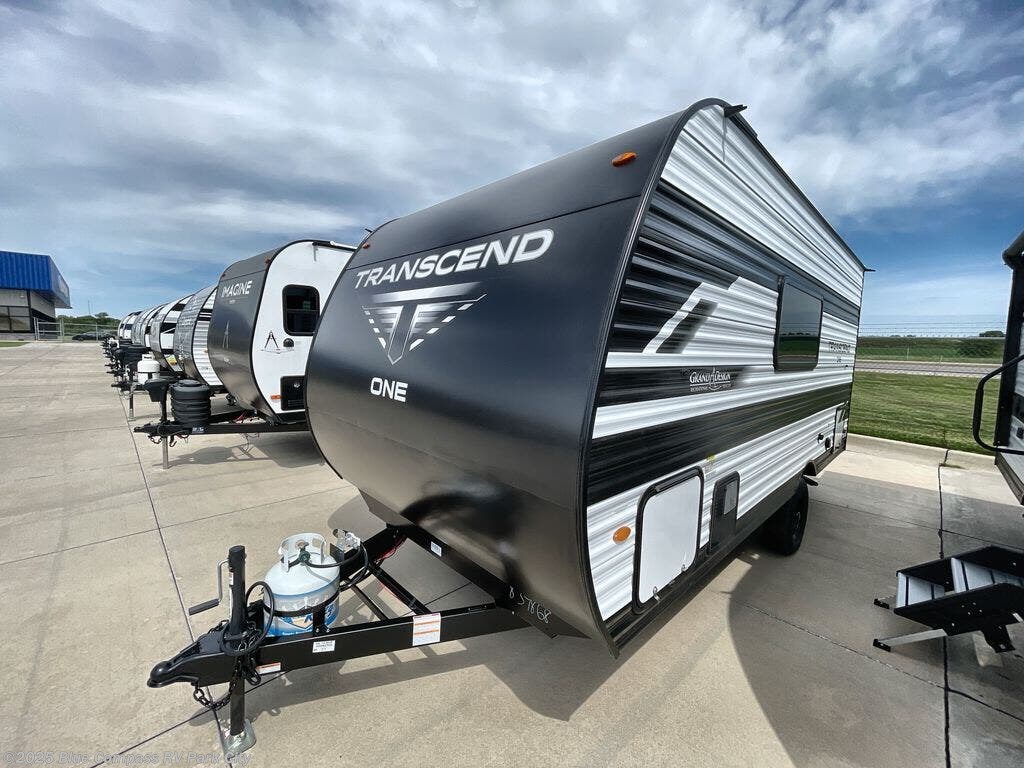 New 2026 Grand Design Transcend One 151BH available in Park City, Kansas