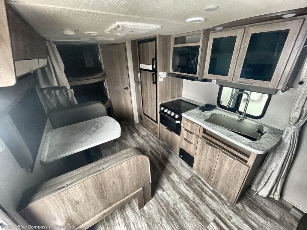 Used 2020 Grand Design Imagine XLS 21BHE available in Park City, Kansas
